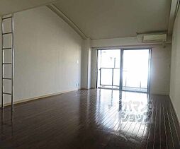 Ｌ’ＵＮＩＴＥ（ラ・ユニテ） 302 3階1Kのリビング/ダイニング