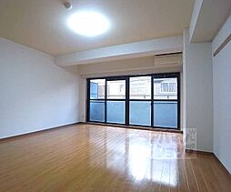 京都市営烏丸線 烏丸御池駅 徒歩5分の賃貸マンション 3階1LDKのリビング/ダイニング