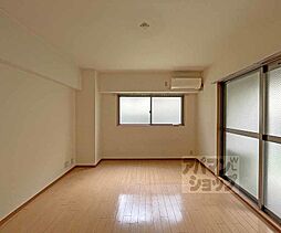 京都市営烏丸線 四条駅 徒歩9分の賃貸マンション 1階1Kのリビング/ダイニング