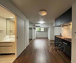 京都市営烏丸線 五条駅 徒歩7分の賃貸マンション 2階2LDKのリビング/ダイニング