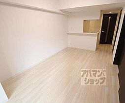 プレサンス京都北野白梅町 401 4階1LDKのリビング/ダイニング