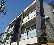 梅小路京都西駅より徒歩4分 築20年6ヶ月 3階建の賃貸物件