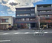 東山駅より徒歩1分 3階 築9年9ヶ月の賃貸物件