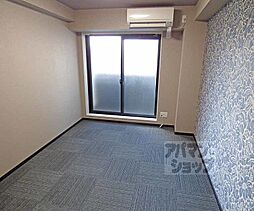 京都市営烏丸線 四条駅 徒歩9分の賃貸マンション 1階ワンルームのリビング/ダイニング