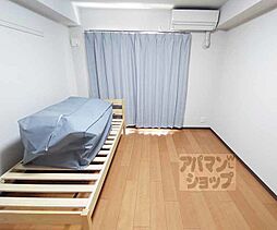 京都市営烏丸線 丸太町駅 徒歩8分の賃貸マンション 1階1Kのリビング/ダイニング