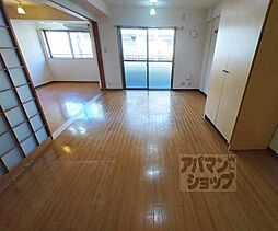 京都市営烏丸線 五条駅 徒歩8分の賃貸マンション 4階1LDKのリビング/ダイニング