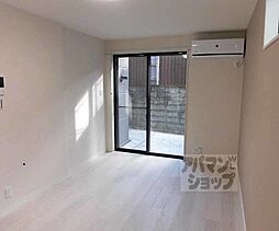 サントス堀川紫明 103 1階1Kのリビング/ダイニング