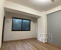 京阪本線 祇園四条駅 徒歩10分の賃貸マンション 4階1Kのリビング/ダイニング