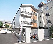 北野白梅町駅より徒歩8分 築11年7ヶ月 3階建の賃貸物件