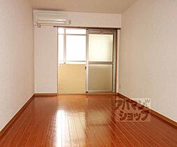 京阪本線 七条駅 徒歩3分の賃貸マンション 1階1Kのリビング/ダイニング