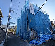 太秦天神川駅より徒歩11分 新築 3階建の賃貸物件