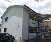 鳴滝駅より徒歩11分 築26年1ヶ月 2階建の賃貸物件