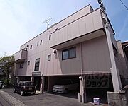 嵯峨嵐山駅より徒歩6分 築32年 3階建の賃貸物件