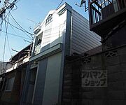 五条駅より徒歩7分 1階 築27年8ヶ月の賃貸物件