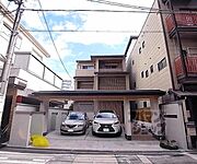 丸太町駅より徒歩3分 2階 築8年6ヶ月の賃貸物件