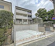 太秦駅より徒歩7分 2階 築2年8ヶ月の賃貸物件