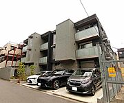 HubiCore西京極 1階 築2年10ヶ月の賃貸物件