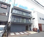 ホワイトラディッシュ 2階 築12年6ヶ月の賃貸物件