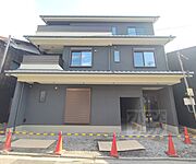 五条駅より徒歩8分 3階 新築の賃貸物件