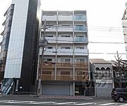 今出川駅より徒歩20分 3階 築2年9ヶ月の賃貸物件