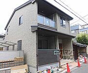 二条駅より徒歩22分 2階 築3年3ヶ月の賃貸物件