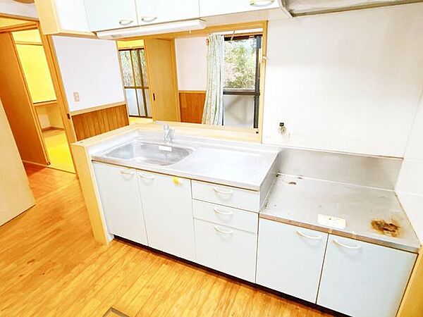 【現況販売】キッチンの写真です。