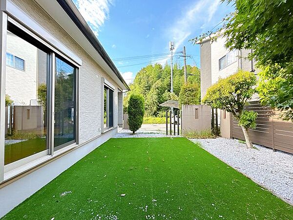 価格には消費税、リフォーム費用を含みます。リフォーム中でもご案内可能。内覧希望の方はお電話ください。