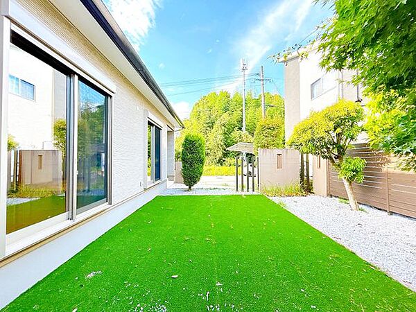 価格には消費税、リフォーム費用を含みます。リフォーム中でもご案内可能。内覧希望の方はお電話ください。