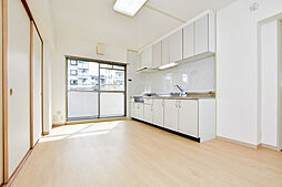 URグリーンタウン槇島 2階3DKのリビング/ダイニング