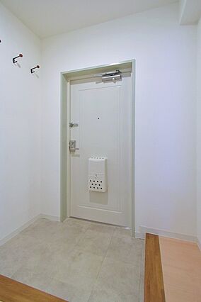 UR都市機構アミティ光台5号棟_内装_6