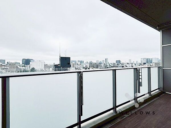 12階からの品川ビューは不思議と落ち着きます。LDKの解放感を演出する要因の1つです。