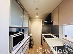 アーデル船堀パークサイト 3LDKのリビング/ダイニング