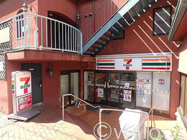 セブンイレブン自由が丘学園通り店 徒歩6分。 410m