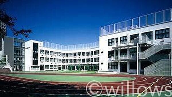 港区立高輪台小学校 徒歩10分。 790m