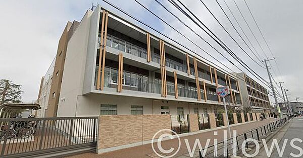 川崎市立大谷戸小学校 徒歩8分。 620m