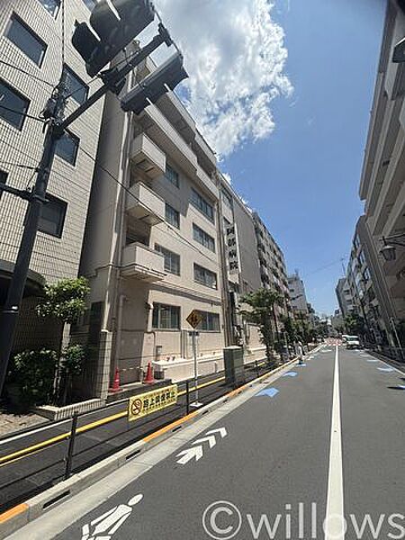 医療法人社団有仁会阿部病院 徒歩11分。 860m