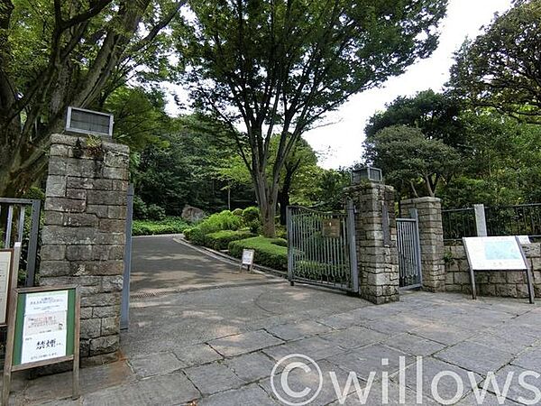 池田山公園 徒歩14分。 1070m