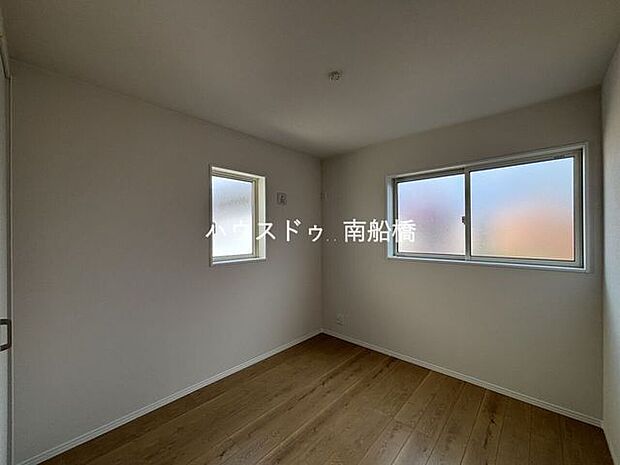 2階:5.3帖洋室