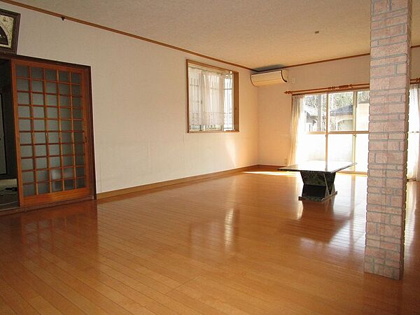 detached 茨城県古河市尾崎2091-10
地図を見る