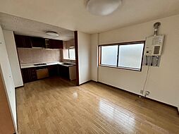 高志前ビル 301 3階2LDKのリビング/ダイニング