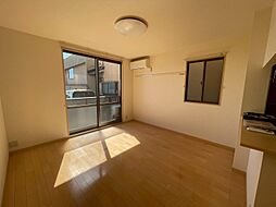 ウィーブル 101 1階1LDKのリビング/ダイニング