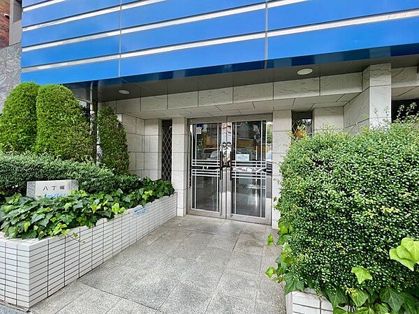 エントランスを拡大表示