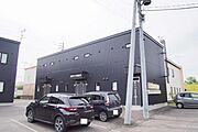 旭川駅より徒歩32分 1階 築9年10ヶ月の賃貸物件
