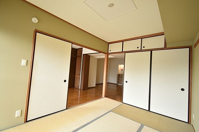 寝室