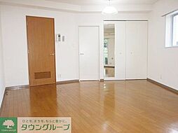 グリーンシンフォニー 2階1Kのリビング/ダイニング