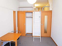 レオパレスグリーンパレス 2階1Kのリビング/ダイニング