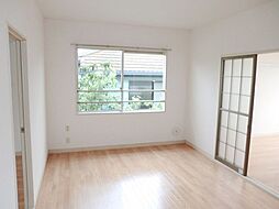 小田急江ノ島線 東林間駅 徒歩11分の賃貸アパート 1階3LDKのリビング/ダイニング