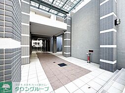 15 / 32