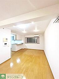 ティエドゥール池袋 104 3LDKのリビング/ダイニング