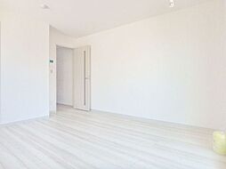 マル　ソラーレ 201 2階1Kのリビング/ダイニング